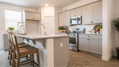 Kitchen - 4249 Hampton Way, Clovis, CA 93619 photo 1 of 2