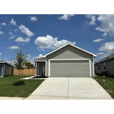 156 Mottled Ct, Uhland, TX 78640
