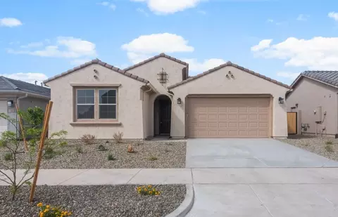 Exterior - 1320 W Treasure Trl, Apache Junction, AZ 85120 photo 1 of 2