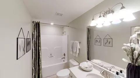 131 S Devoe Dr, Oswego, IL 60543 photo 8