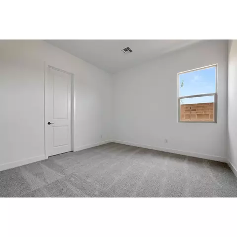 44615 N 44th Dr, Phoenix, AZ 85087 photo 17
