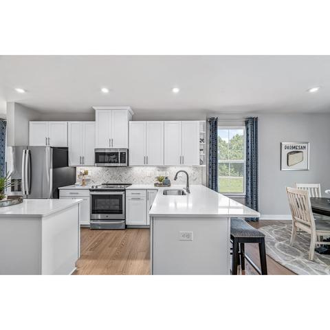 7102 Foundry St, Baltimore, MD 21222 photo 4