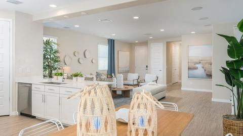 2552 W Hidalgo Ave, Phoenix, AZ 85041 photo 8