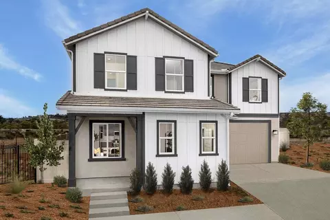 721 Kingbird Loop, Oceanside, CA 92058