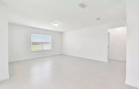Living - 12823 Wanderlust Pl, Parrish, FL 34219 photo 3 of 4