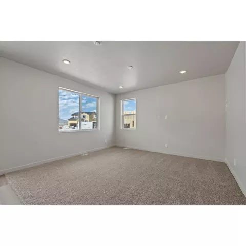 543 E Andiron Ln, Eagle Mountain, UT 84005 photo 10