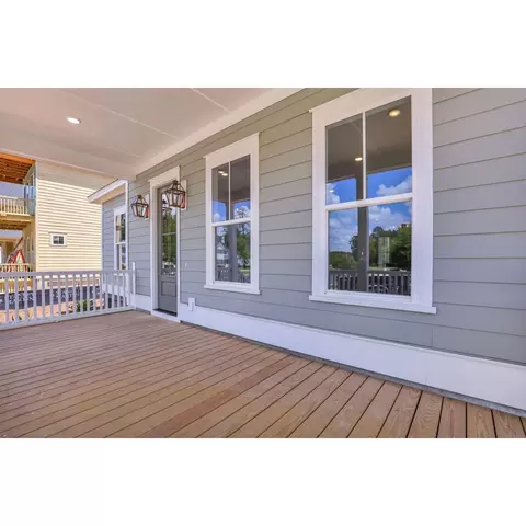 Exterior - 8 Skipperling Ln, Bluffton, SC 29909 photo 2 of 3