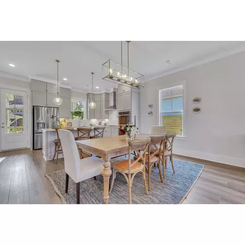 Dining - 8 Skipperling Ln, Bluffton, SC 29909 photo 1 of 2