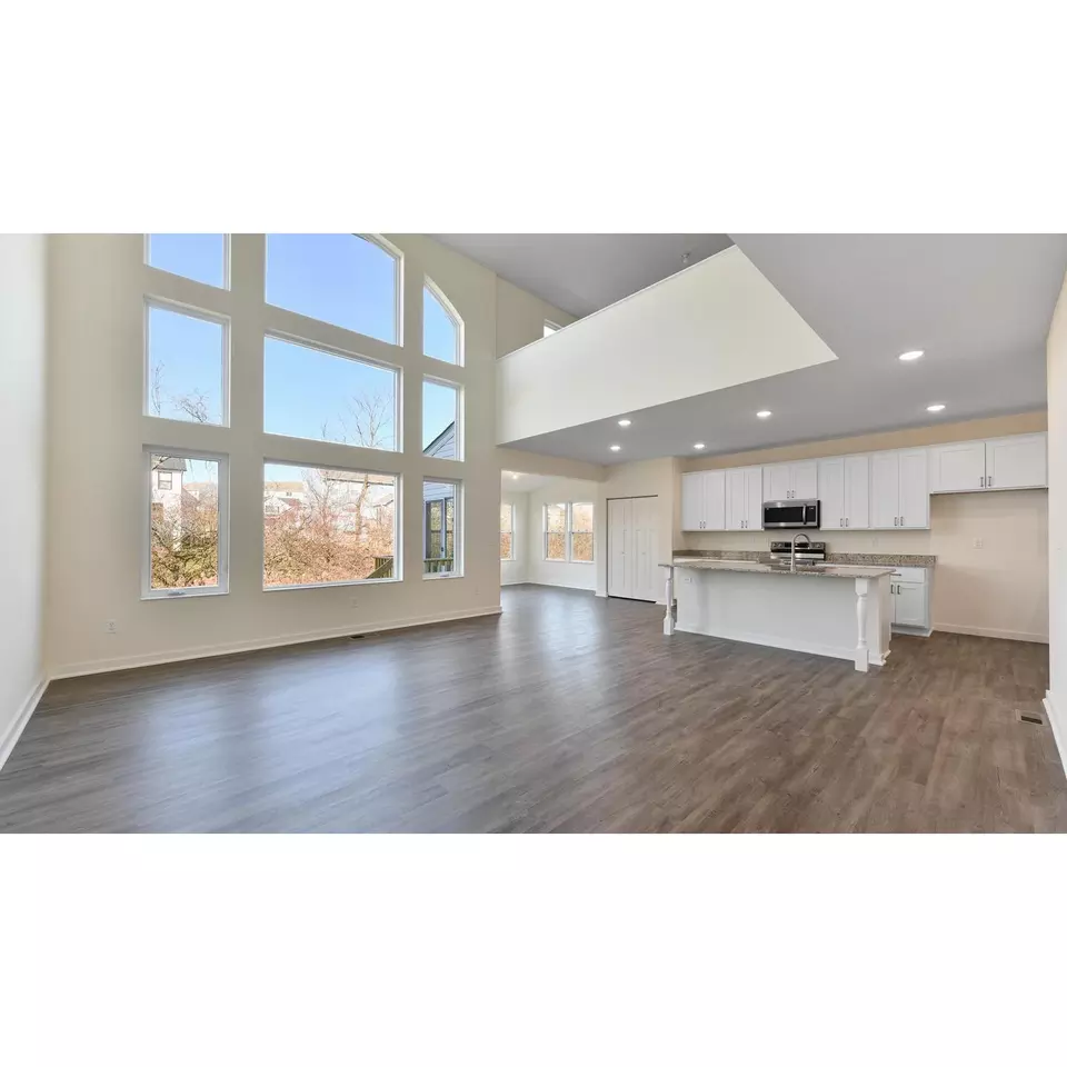 Living - Plan Chattanooga - 101 Doria Ann Dr, Monaca, PA 15061 photo 1 of 6