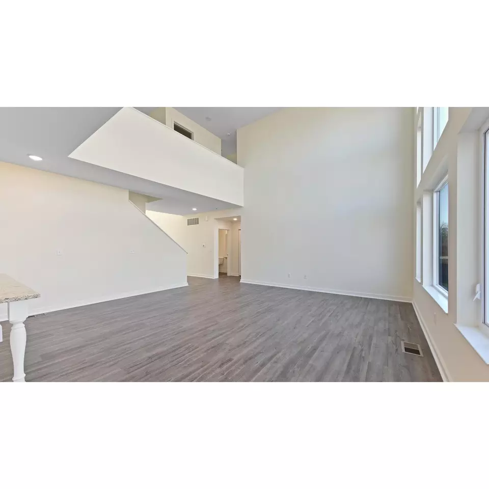 Living - Plan Chattanooga - 101 Doria Ann Dr, Monaca, PA 15061 photo 3 of 6