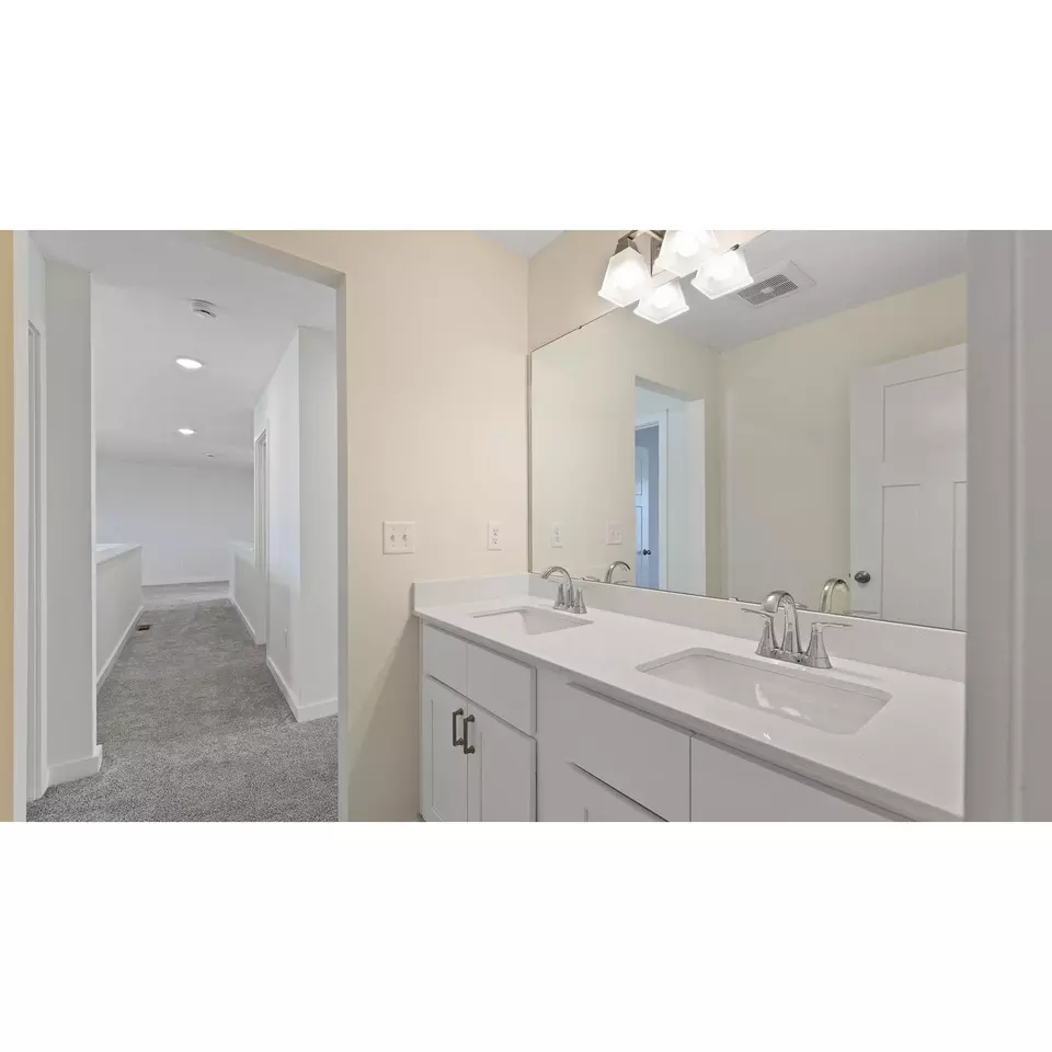 Entry Way - Plan Chattanooga - 101 Doria Ann Dr, Monaca, PA 15061 photo 6 of 7