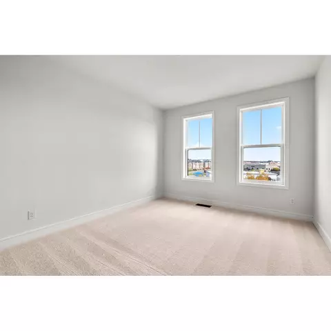 42636 Darala Dr, Ashburn, VA 20147 photo 32