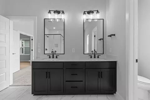1040 Brickell Loop, Austin, TX 78744 photo 18