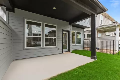 1040 Brickell Loop, Austin, TX 78744 photo 7
