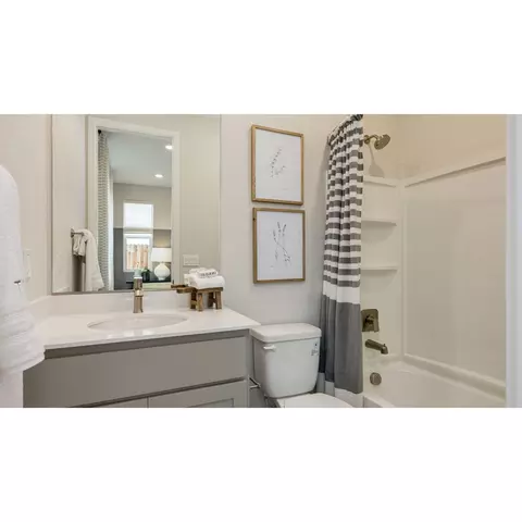 Bath - 3368 Oak Trail Dr, Manteca, CA 95337 photo 1 of 4