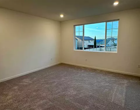 619 Ploof Pl, Lathrop, CA 95330 photo 13