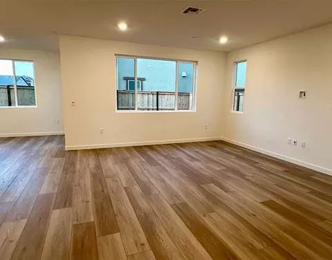 619 Ploof Pl, Lathrop, CA 95330 photo 8