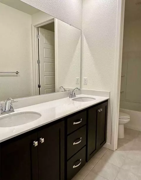 619 Ploof Pl, Lathrop, CA 95330 photo 10