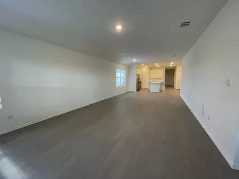 623 Sormonne Loop, Kyle, TX 78640 photo 5
