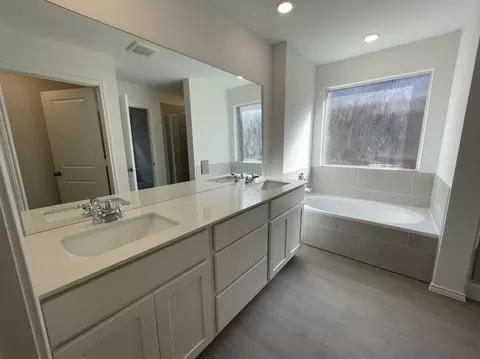 623 Sormonne Loop, Kyle, TX 78640 photo 9
