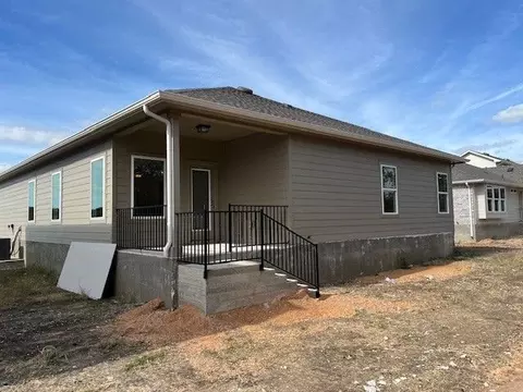 Exterior - 303 Lucky Ave, Bertram, TX 78605 photo 2 of 2