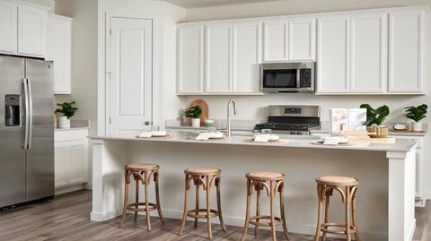 24296 E Ohio Dr, Aurora, CO 80018 photo 2