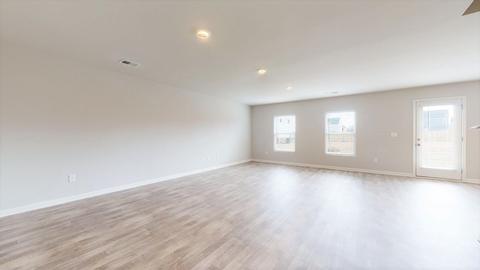 450 Toronto Cir, Hampton, GA 30228 photo 12