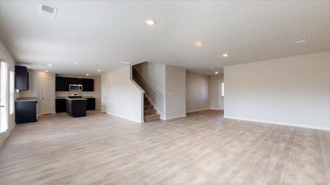 450 Toronto Cir, Hampton, GA 30228 photo 3