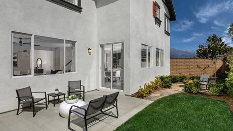 841 Half Moon Ave, Redlands, CA 92374 photo 5