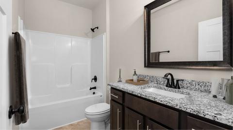 138 Blooming Cv, Crestview, FL 32539 photo 8