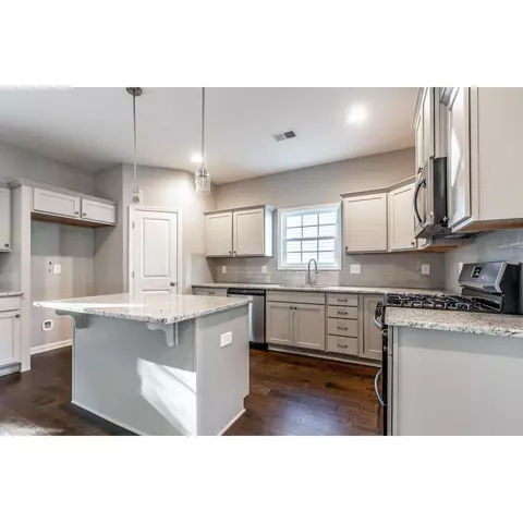 307 E River Cane, Perry, GA 31069 photo 4