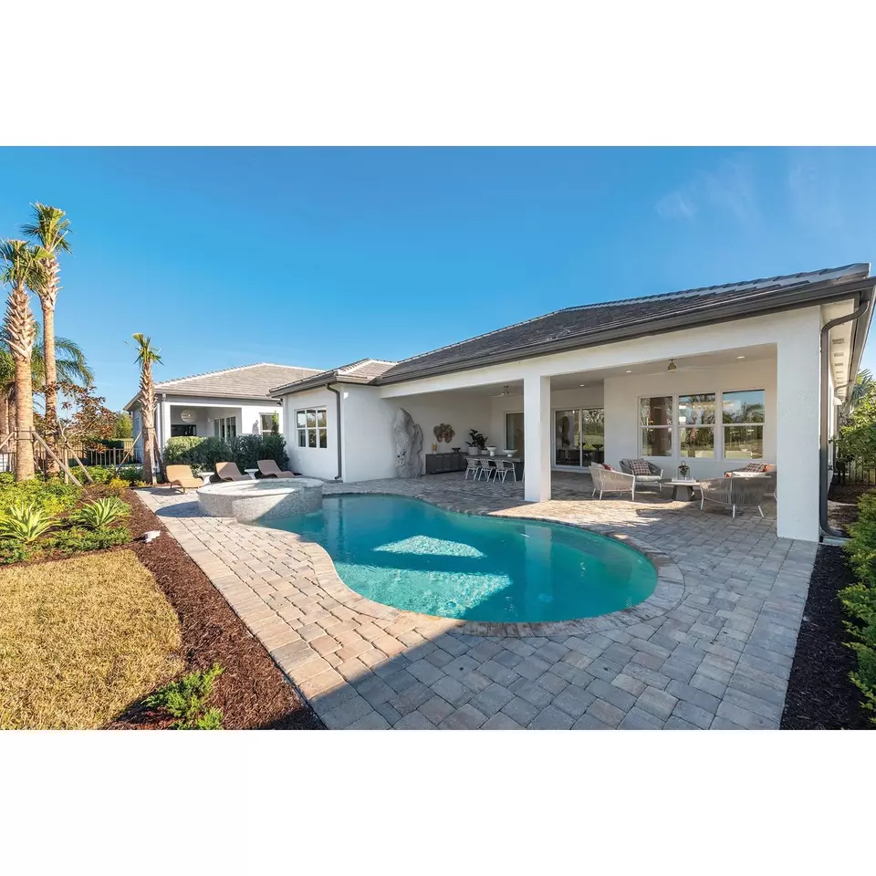 Exterior - 3923 Corsica Pl, Wesley Chapel, FL 33543 photo 4 of 5