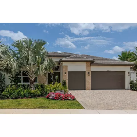 Exterior - 3923 Corsica Pl, Wesley Chapel, FL 33543 photo 1 of 5