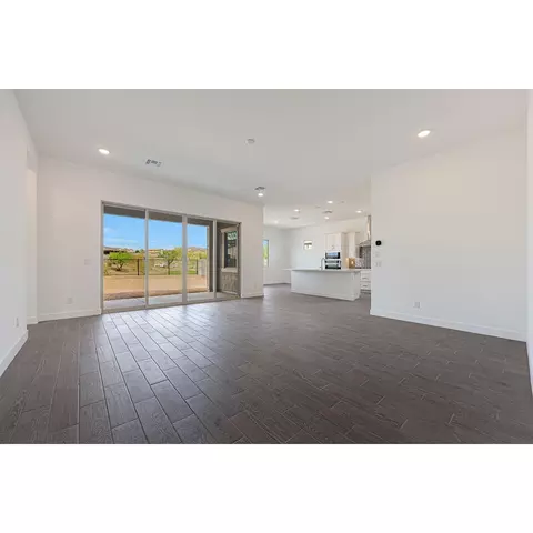 Living - 44517 N 44th Dr, Phoenix, AZ 85087 photo 1 of 4