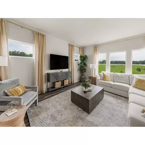 Living - 533 Squirrel Oaks Ln, Garner, NC 27529 photo 1 of 2