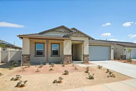 44326 Homestead St, Lancaster, CA 93535