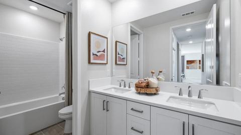 166 Sentosa, Irvine, CA 92618 photo 10