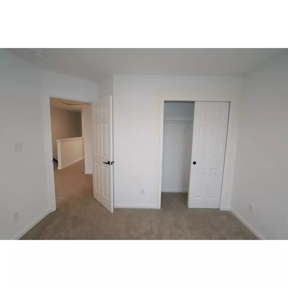  7054 Nine Penny Dr, Brownsburg, IN 46112 photo 8