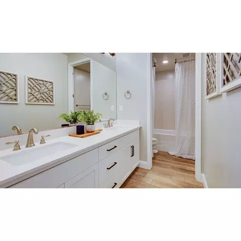 1674 N Blackwood Ave, Clovis, CA 93619 photo 36