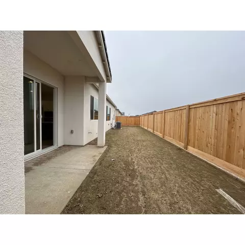 2243 N Argyle Ave, Clovis, CA 93619 photo 7