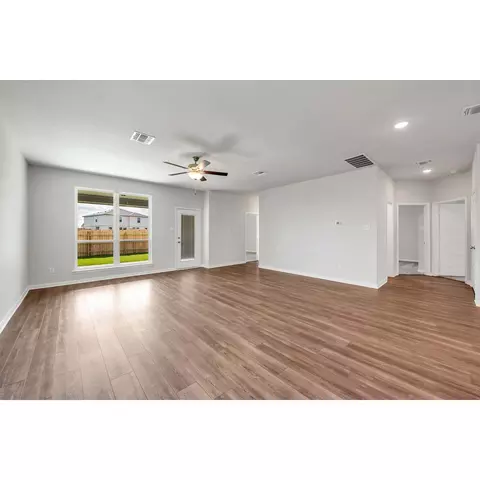 1902 Chief St, Bryan, TX 77807 photo 19