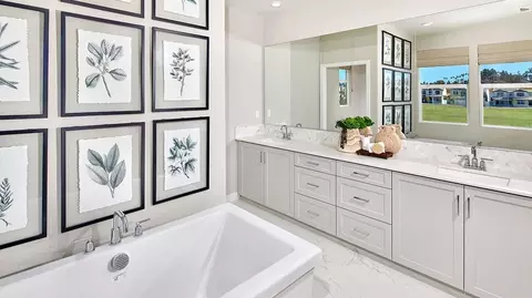 Bath - 108 Arlow Way, Oceanside, CA 92057 photo 1 of 3