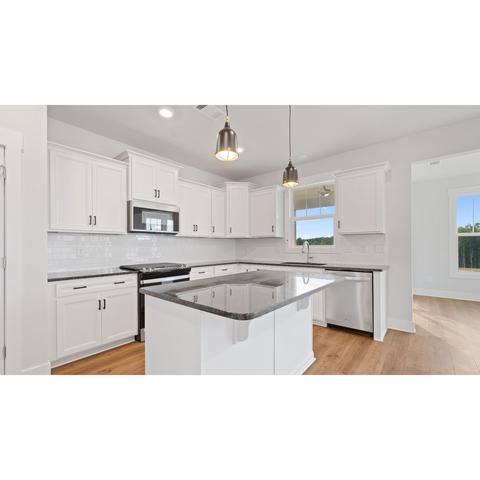 232 Iris Dr, Easley, SC 29642 photo 14