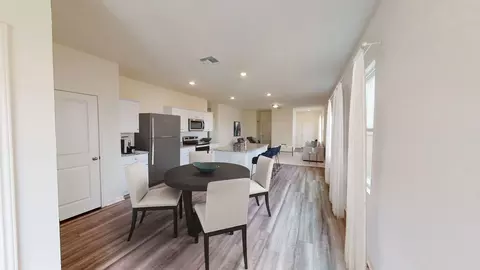 309 Enforcer Loop, Jarrell, TX 76537 photo 13