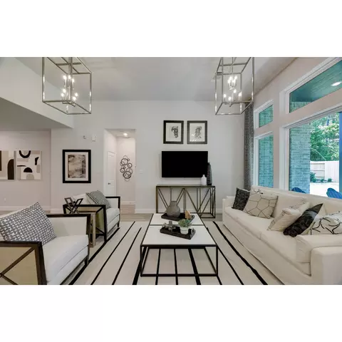 Living - 13151 Soaring Forest Dr, Conroe, TX 77302 photo 1 of 2