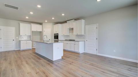 357 Traditions Ln, Hampton, GA 30228 photo 12