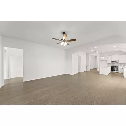 1013 Pineview Ln, Crowley, TX 76036 photo 14