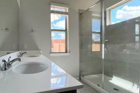 640 Backstays Loop, Kyle, TX 78640 photo 9