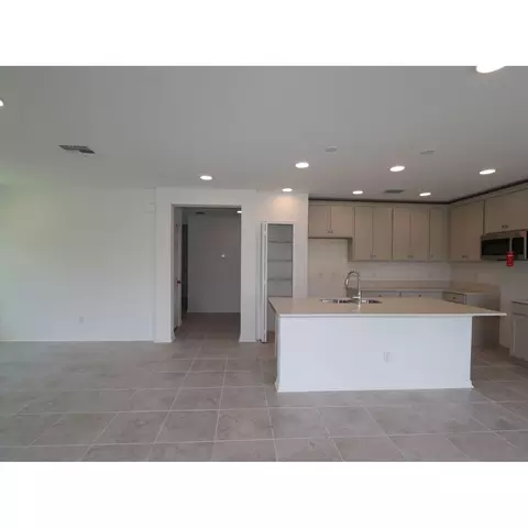Kitchen - 12776 Castle Oaks Dr, Hudson, FL 34669 photo 1 of 1