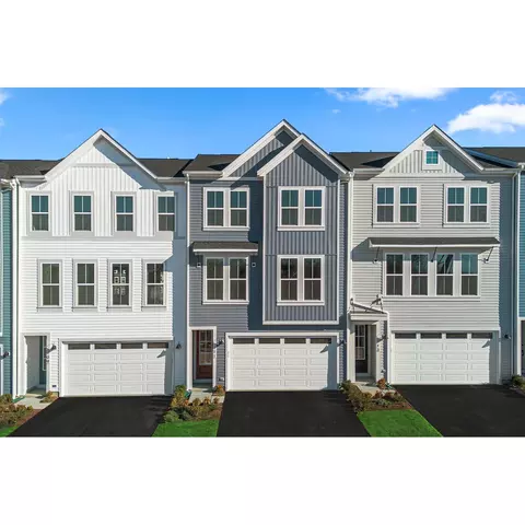 111 Galaxy Pl, Stephenson, VA 22656 photo 4